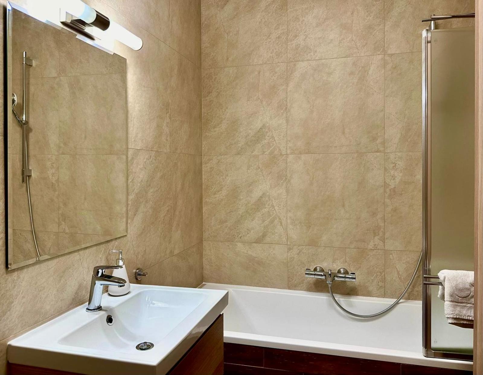 גדנסק Apartament Caroline Q4Apartments מראה חיצוני תמונה